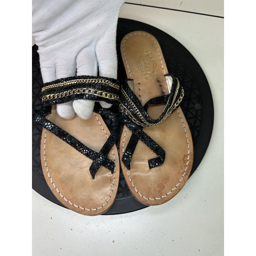 Tuccia Di Capri Women's Black Leather Thong Sandals Sz 37 / 7